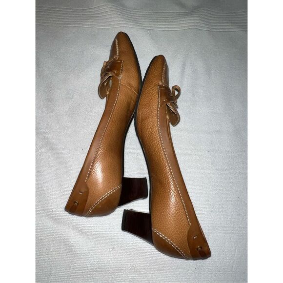 Women’s Vintage Bow Brown/Caramel Loafer Kitten Heel 7.5 - Picture 6 of 7